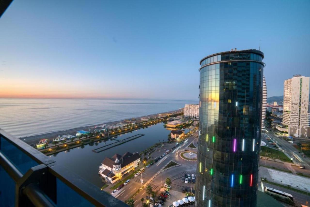 Orbi City Sea Side & Sea View Towers Batumi Exterior photo